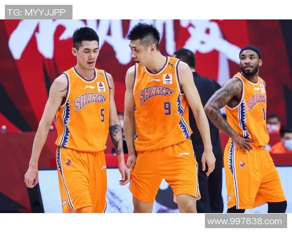 首钢与天津激战正酣赛场精彩瞬间引发球迷热议