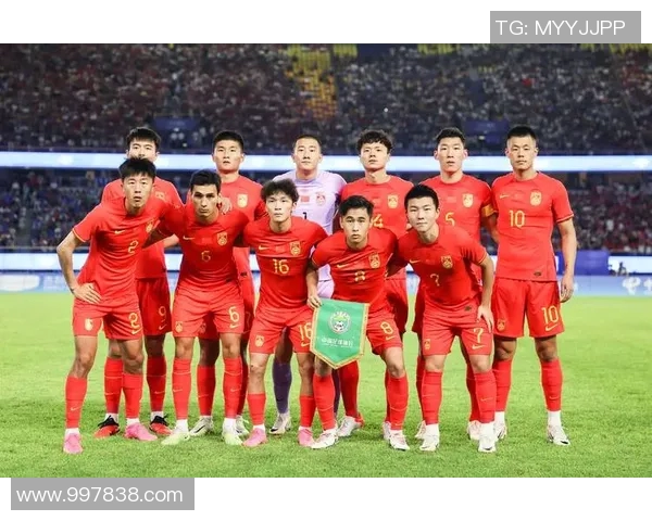 中国与香港足球比赛结果揭晓精彩瞬间回顾与分析